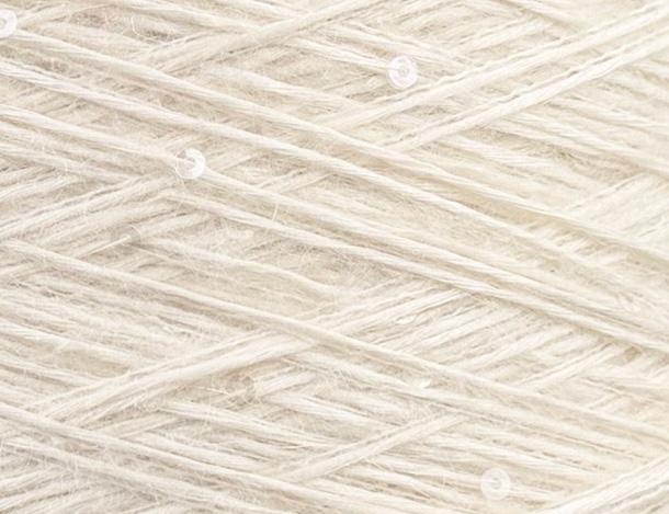 Art. Platino 250 m / 100 g – Fil d’exception en superkid mohair et soie avec paillettes col. Blanc naturel / écru